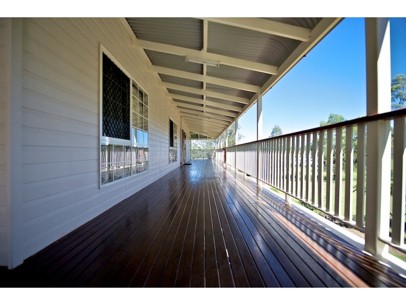 5 Nidus Court, Fernvale QLD 4306