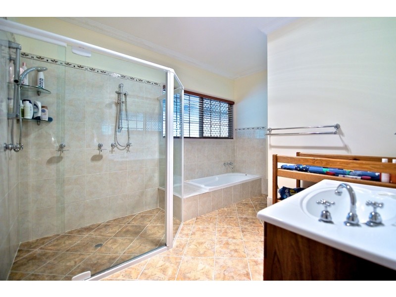 5 Nidus Court, Fernvale QLD 4306