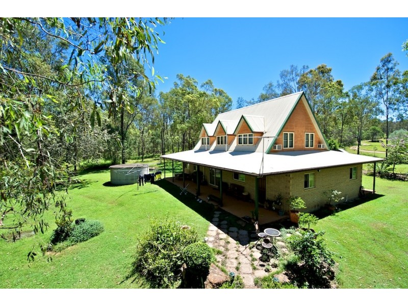 249 Willaura Drive, Mount Hallen QLD 4312