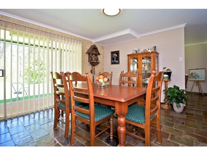 249 Willaura Drive, Mount Hallen QLD 4312