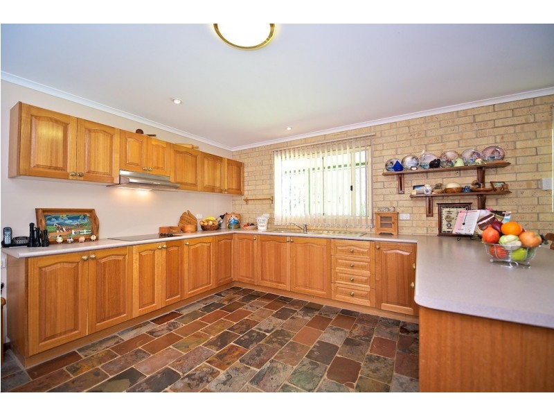 249 Willaura Drive, Mount Hallen QLD 4312