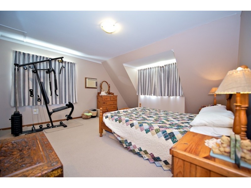 249 Willaura Drive, Mount Hallen QLD 4312