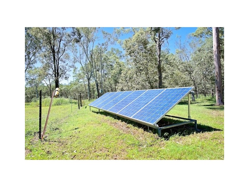 249 Willaura Drive, Mount Hallen QLD 4312