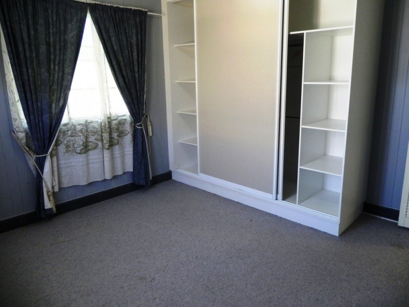 116 Main Street, Lowood QLD 4311