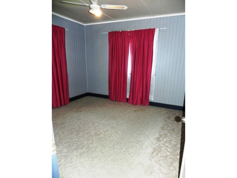 116 Main Street, Lowood QLD 4311