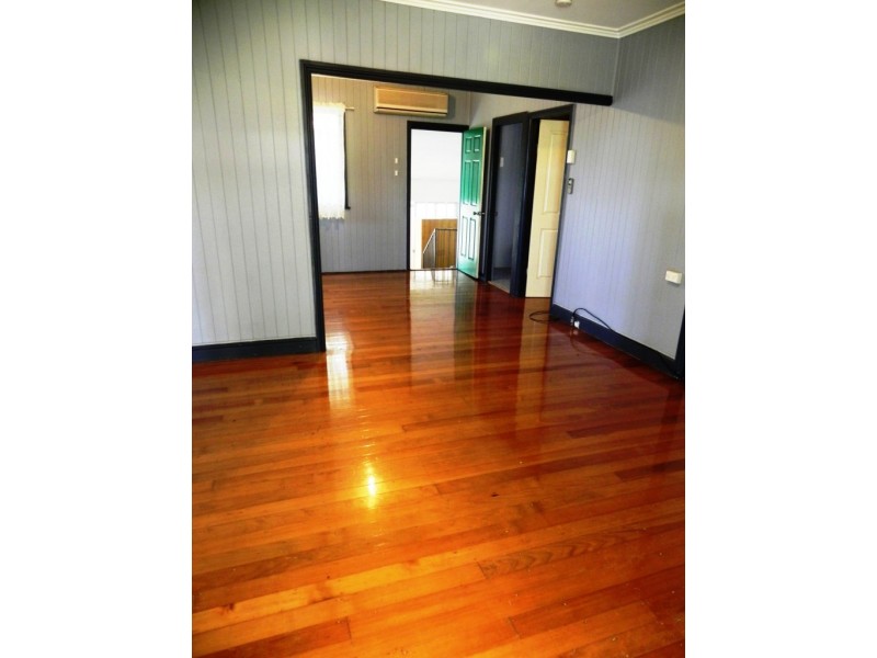 116 Main Street, Lowood QLD 4311