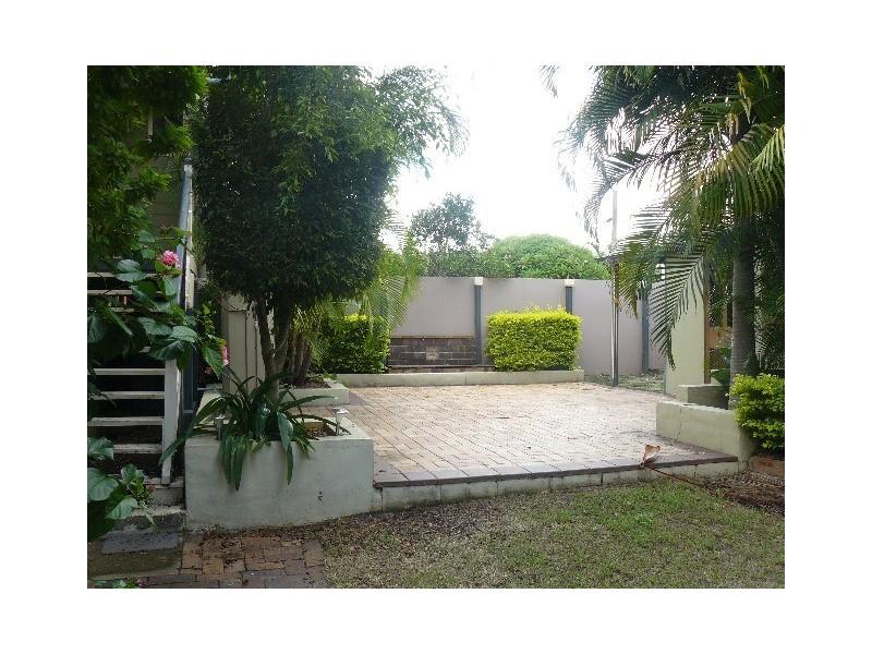 5 Lennon Lane, North Ipswich QLD 4305