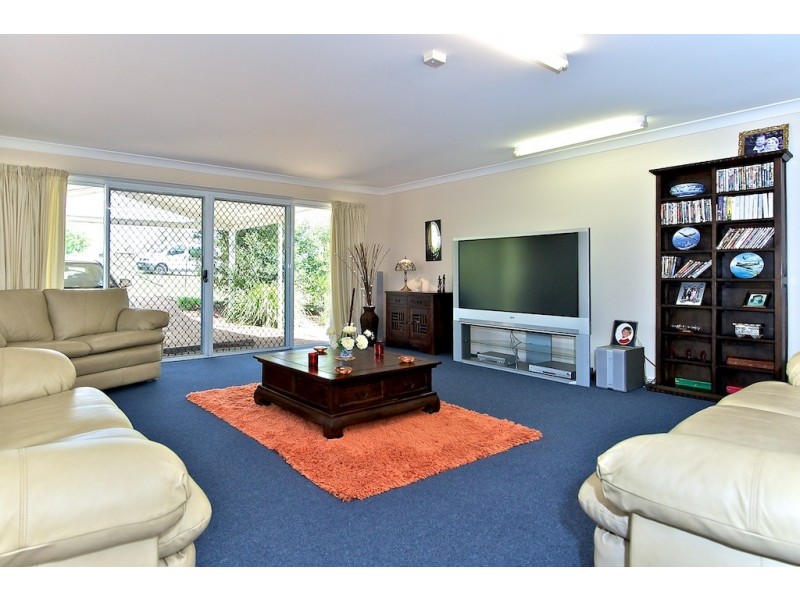 22 Carol-Anne Court, Regency Downs QLD 4341