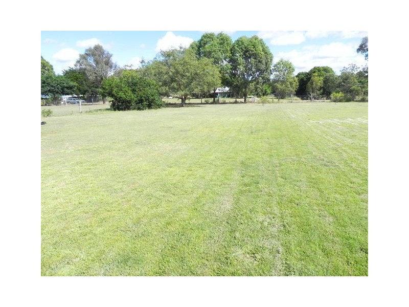 84 Lowood-Minden Road, Lowood QLD 4311