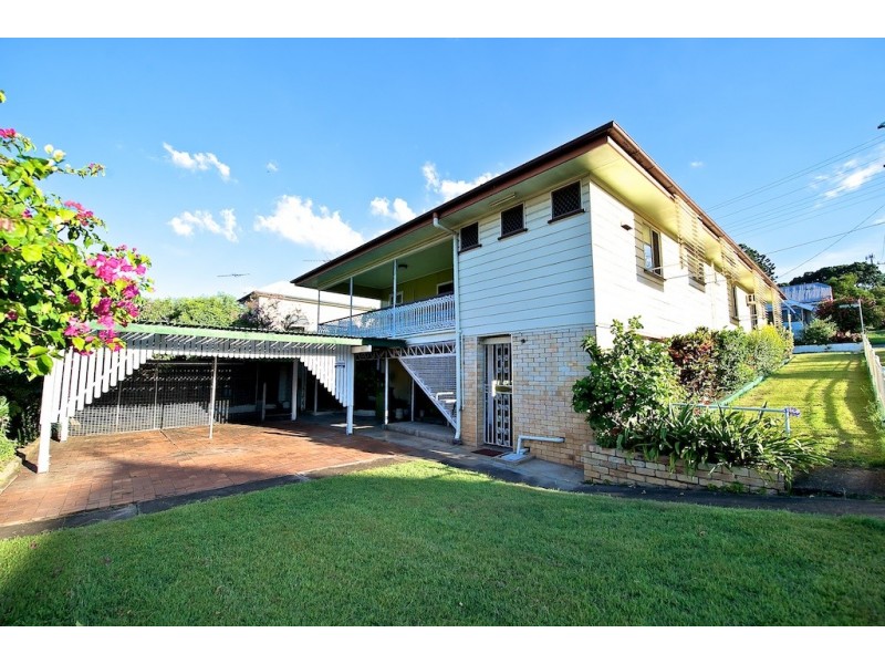 69 Roderick Street, Ipswich QLD 4305