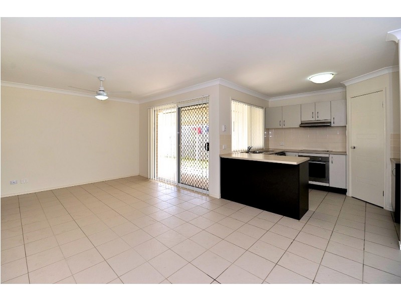 32 Honeywood Drive, Fernvale QLD 4306