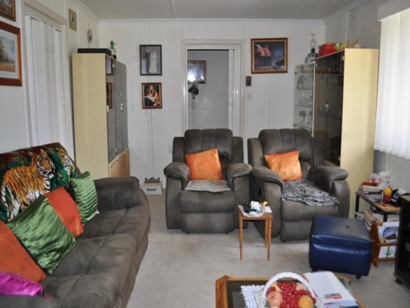 20 Welsby Street, North Booval QLD 4304