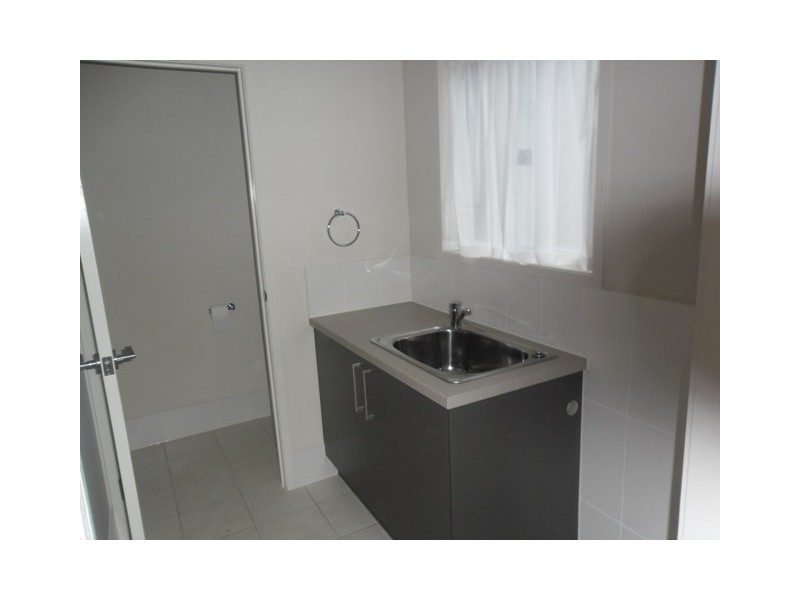 2-6  Denman Street, Leichhardt QLD 4305