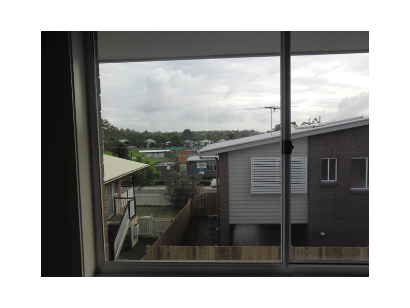 2-6  Denman Street, Leichhardt QLD 4305