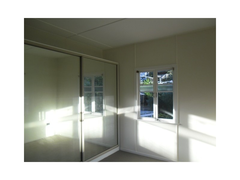 5 Mossom Street, North Ipswich QLD 4305