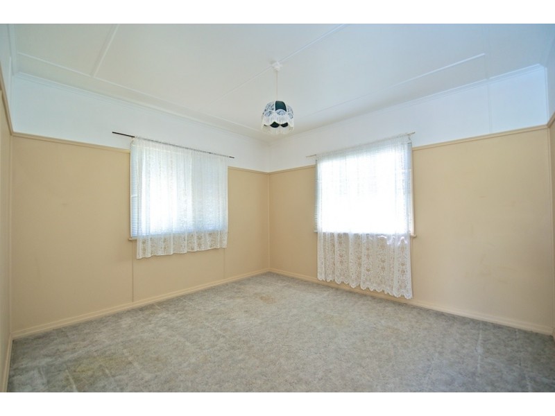 146 Main Street, Lowood QLD 4311