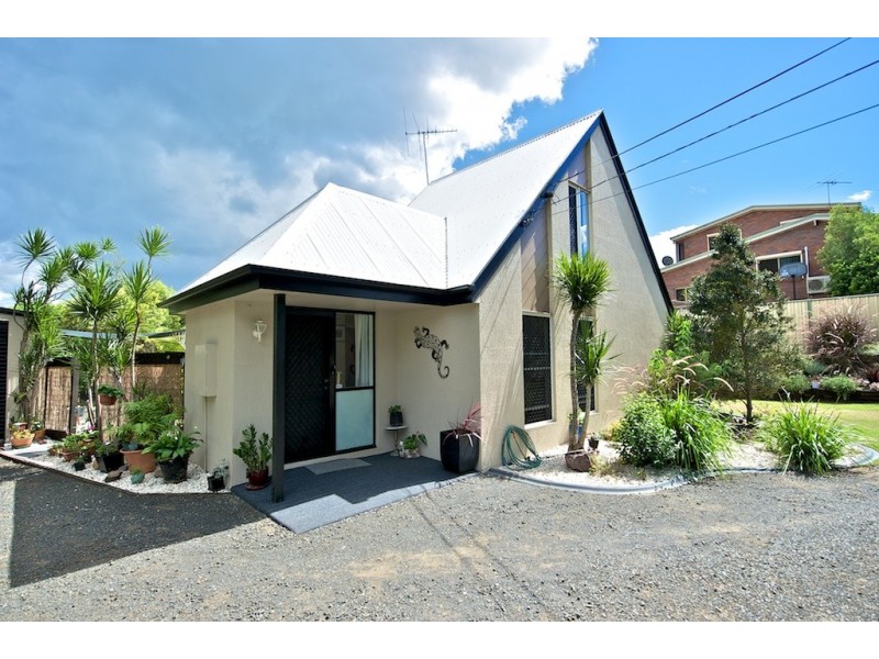 10 Elizabeth Street, Bundamba QLD 4304