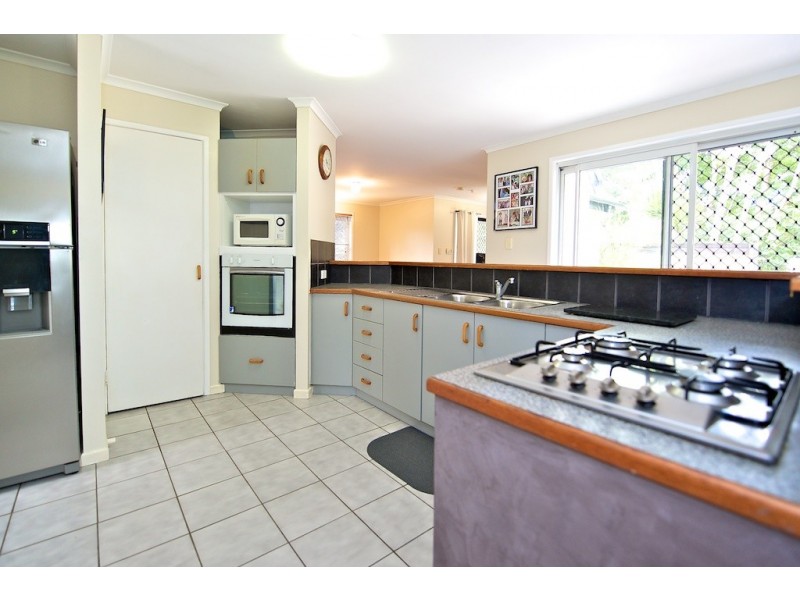 10 Elizabeth Street, Bundamba QLD 4304