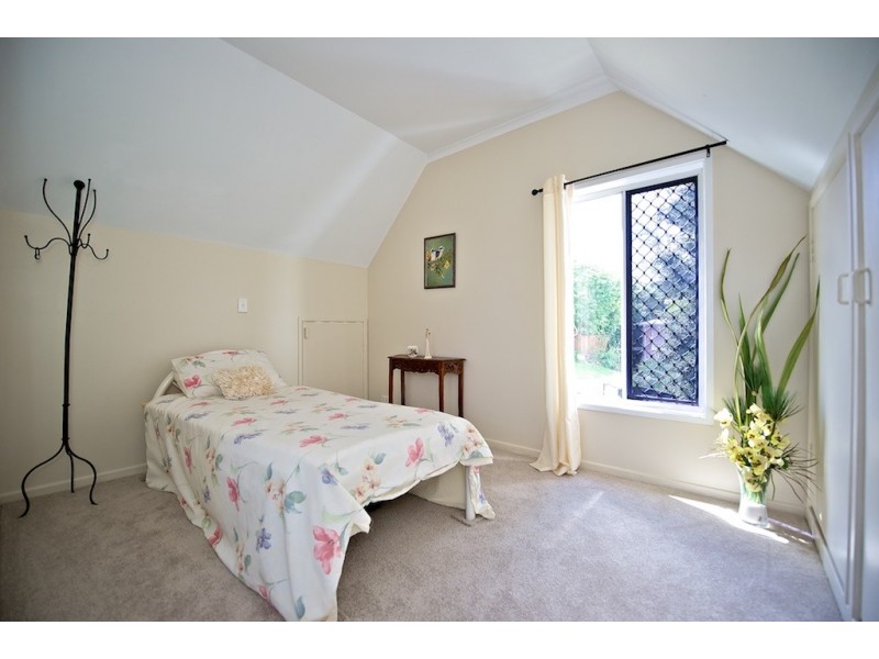 10 Elizabeth Street, Bundamba QLD 4304