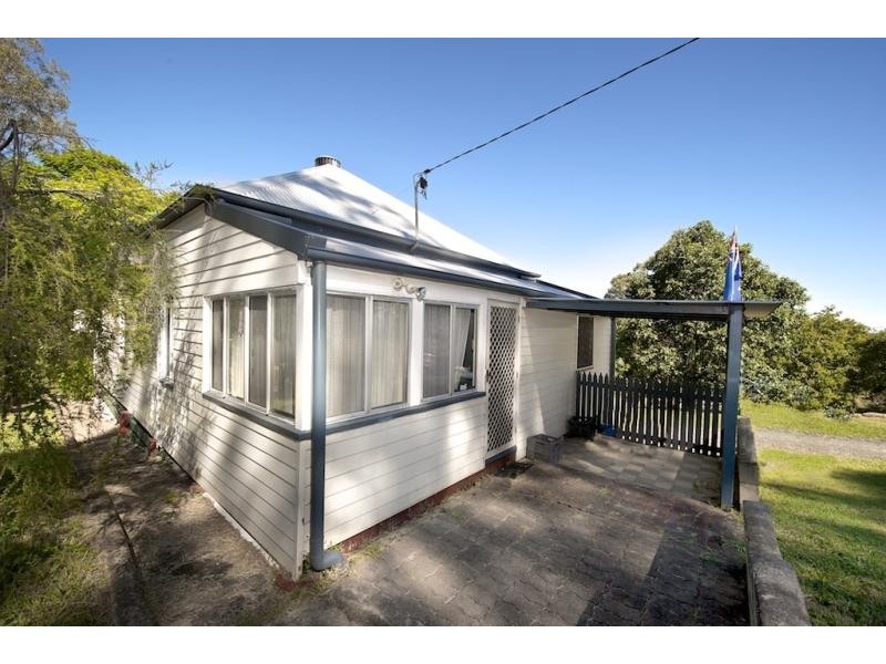 20 Harrison St, North Ipswich QLD 4305