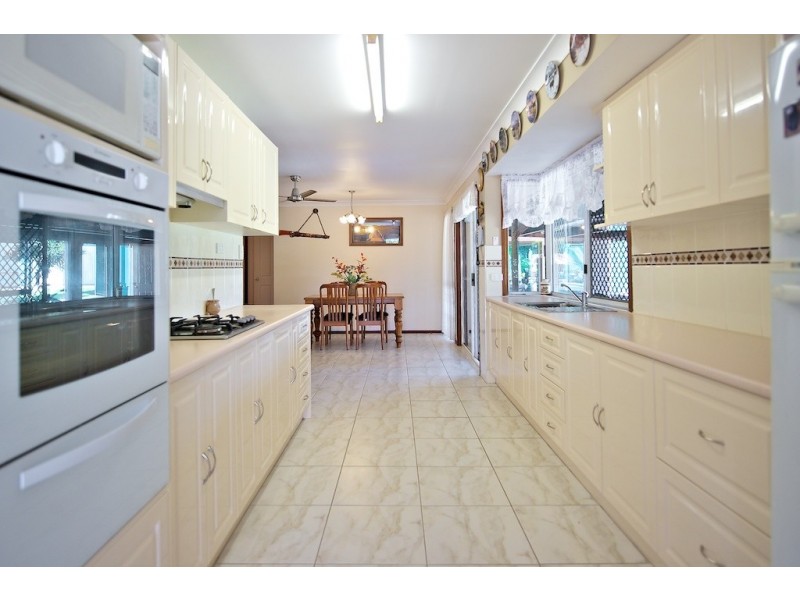 4 Cypress Court, Brightview QLD 4311