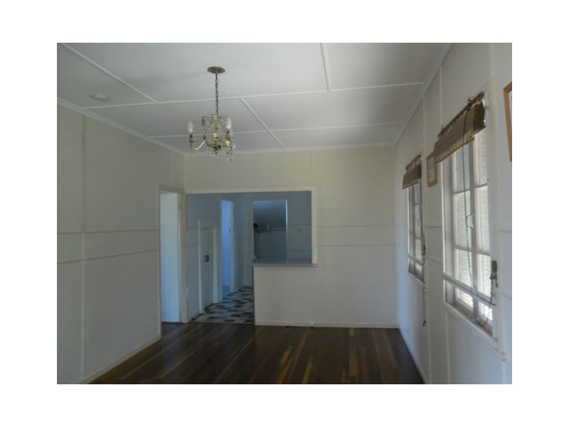 16a Hayes street, Brassall QLD 4305
