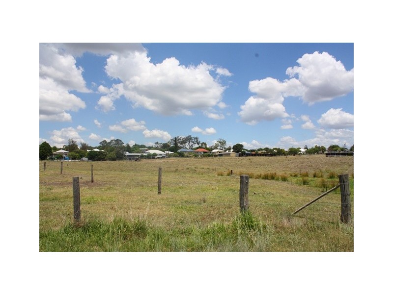 L101 and L102 Lindemans Road, Lowood QLD 4311