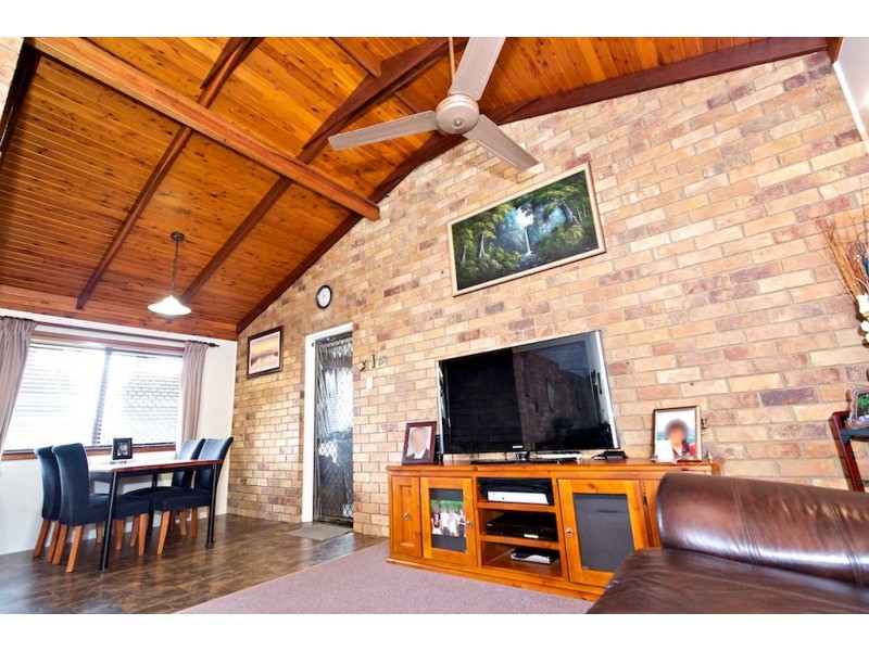 1366 Pine Mountain Road, Borallon QLD 4306