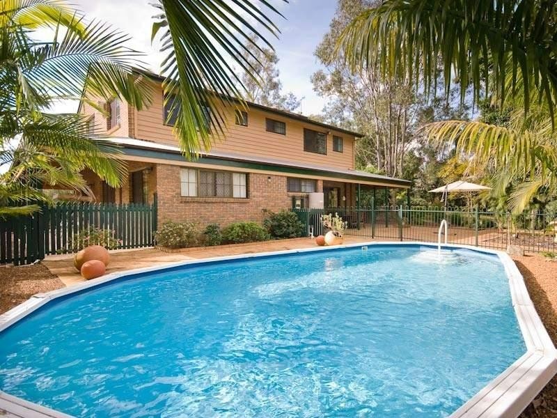 27 Yarula Close, Karana Downs QLD 4306