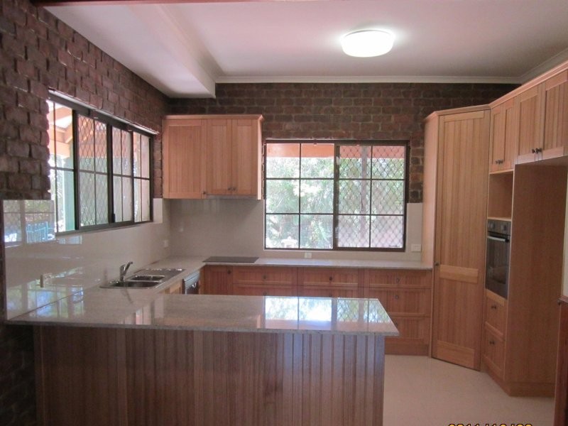 27 Yarula Close, Karana Downs QLD 4306