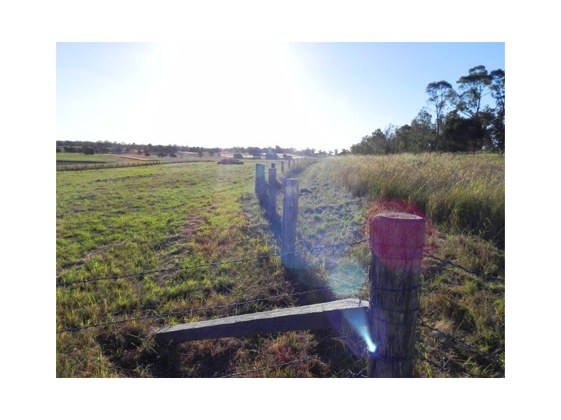 2984 Forest Hill-Fernvale Road, Lowood QLD 4311