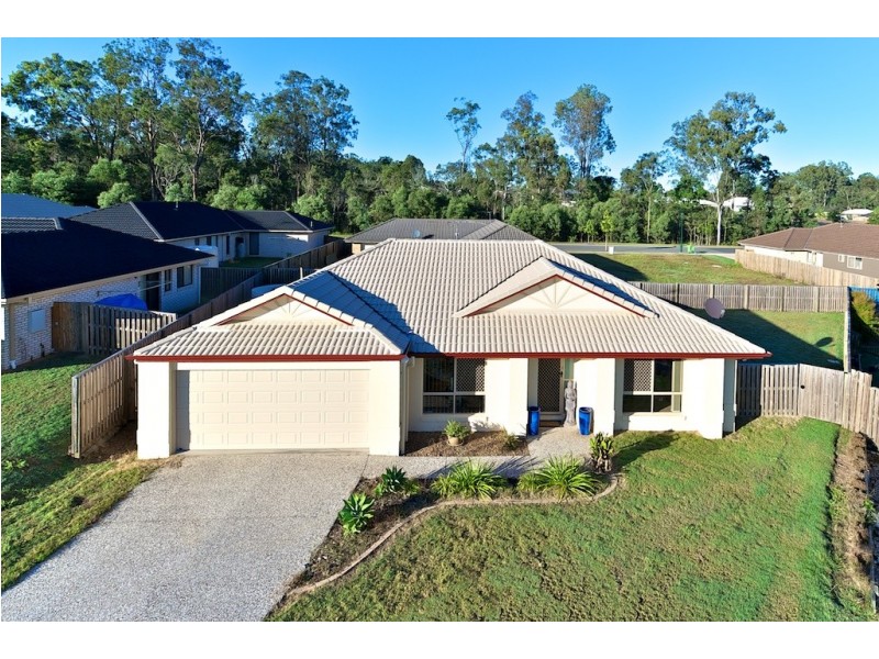 18 Brightwood Place, Fernvale QLD 4306