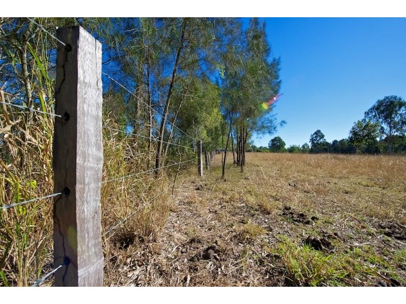 54 South Queensborough Pde, Karalee QLD 4306