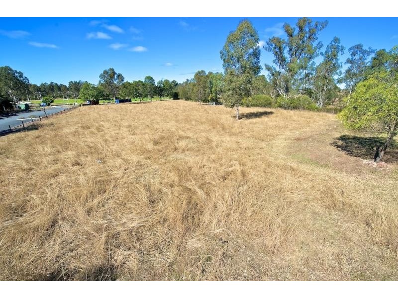54 South Queensborough Pde, Karalee QLD 4306
