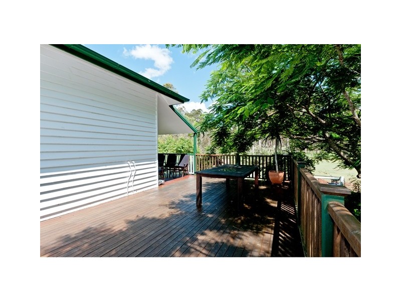 84 Shines Road, Wivenhoe Pocket QLD 4306