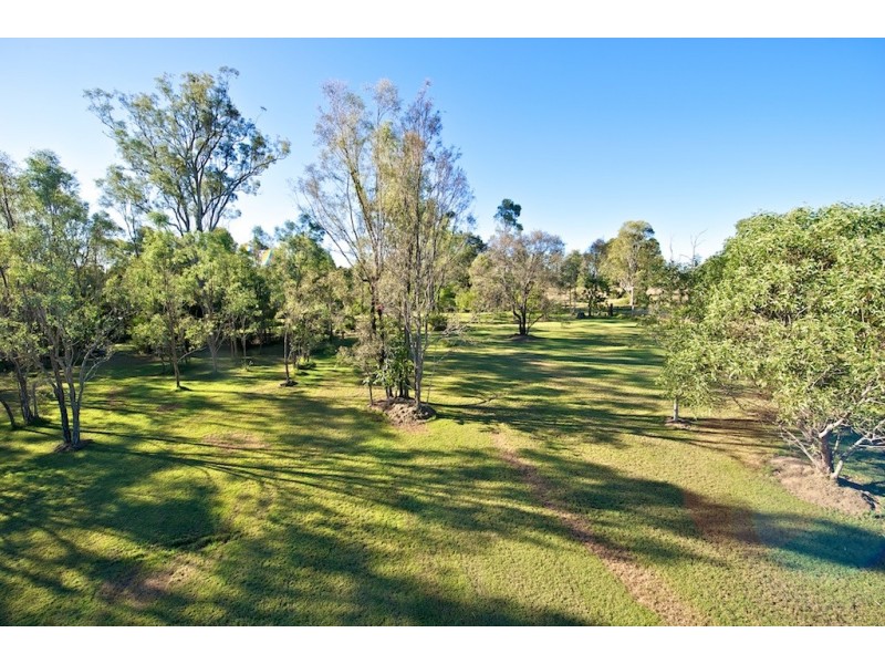 48 Steinhardt Street, Lowood QLD 4311