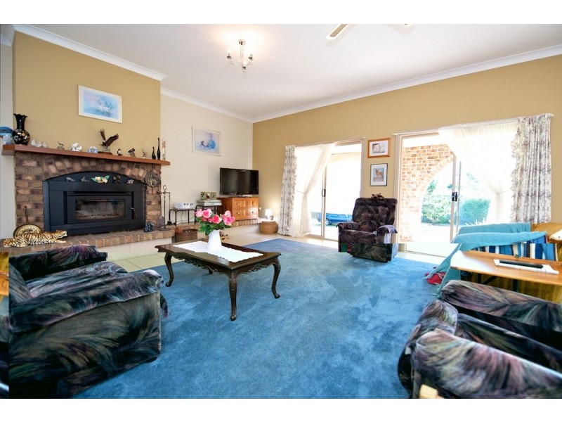 48 Steinhardt Street, Lowood QLD 4311