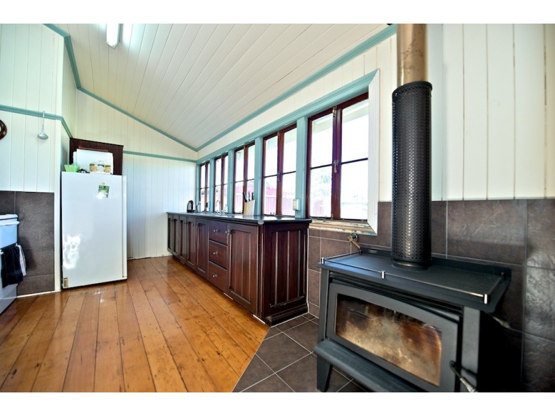 68 Fairfield Road, Lowood QLD 4311