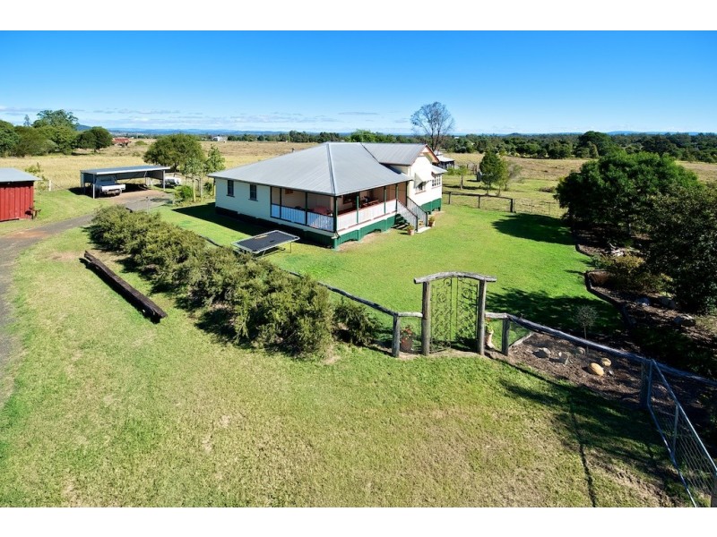 68 Fairfield Road, Lowood QLD 4311