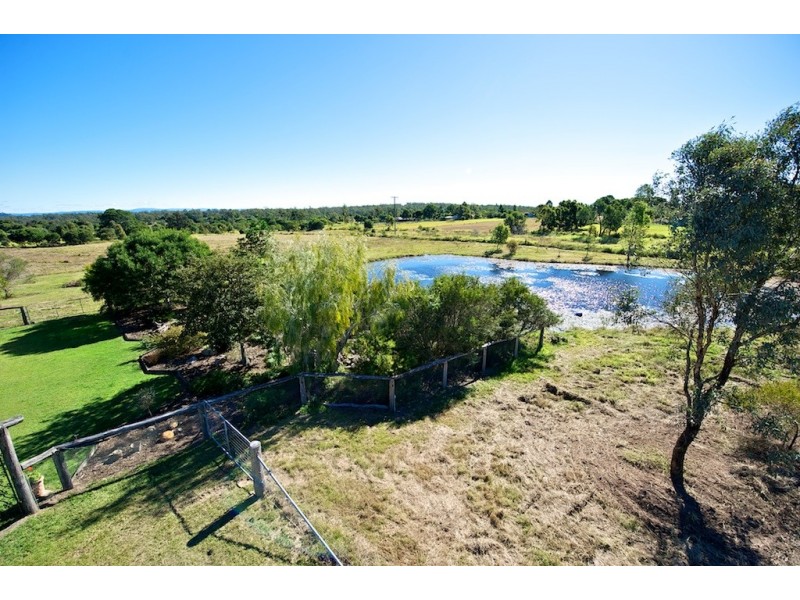 68 Fairfield Road, Lowood QLD 4311