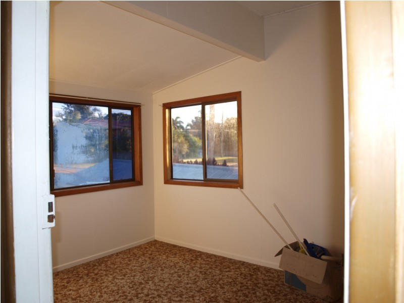 40 Lowry Street, North Ipswich QLD 4305