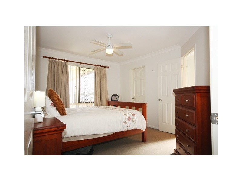 5 Lyndale Place, Fernvale QLD 4306