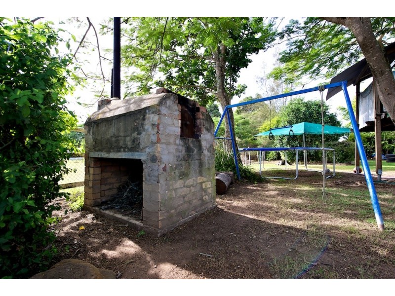 46 Main St, Lowood QLD 4311