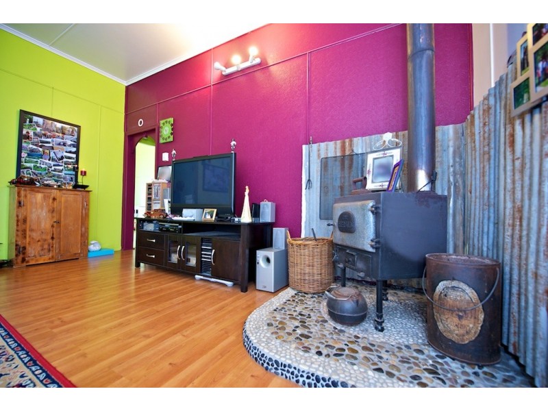 46 Main St, Lowood QLD 4311