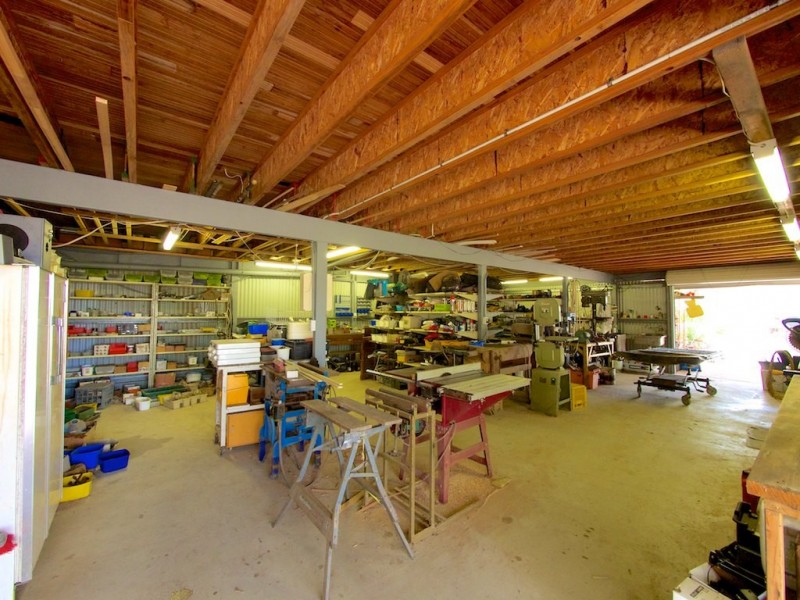 58 Outlook Dr, Esk QLD 4312