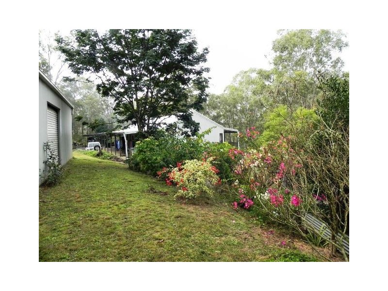 58 Outlook Dr, Esk QLD 4312