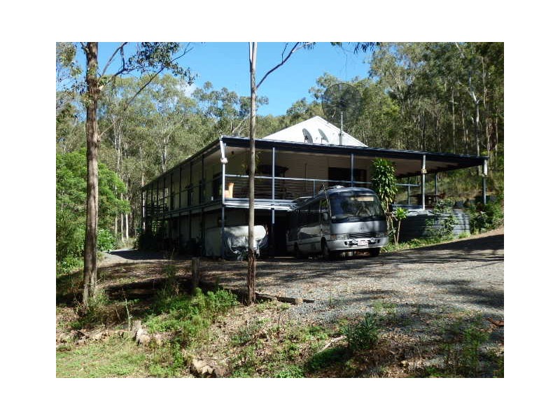 58 Outlook Dr, Esk QLD 4312