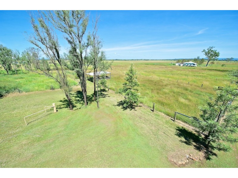 897 Clarendon Road, Clarendon QLD 4311