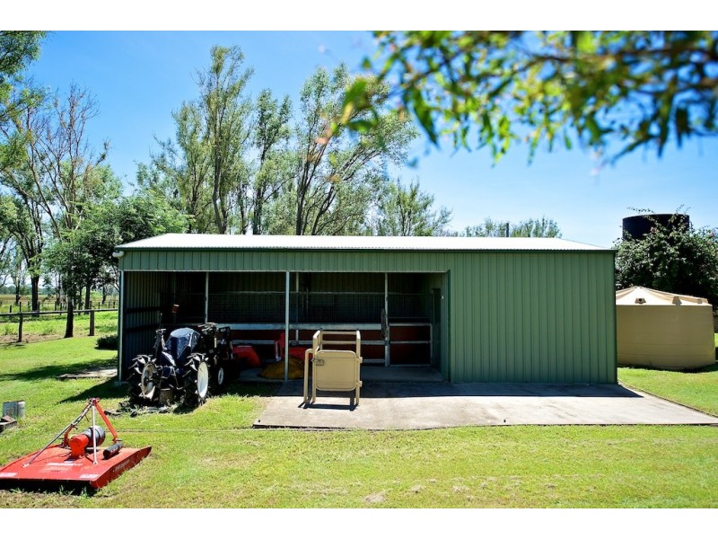 897 Clarendon Road, Clarendon QLD 4311