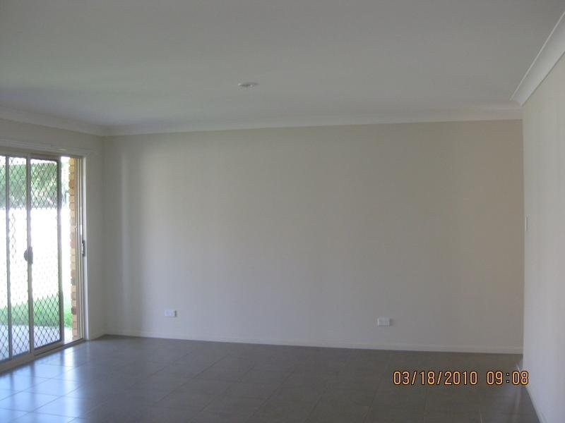 4 Bray Street, Lowood QLD 4311